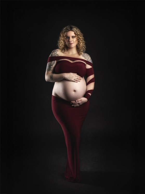 Photo grossesse fond noir Studio photo Tours